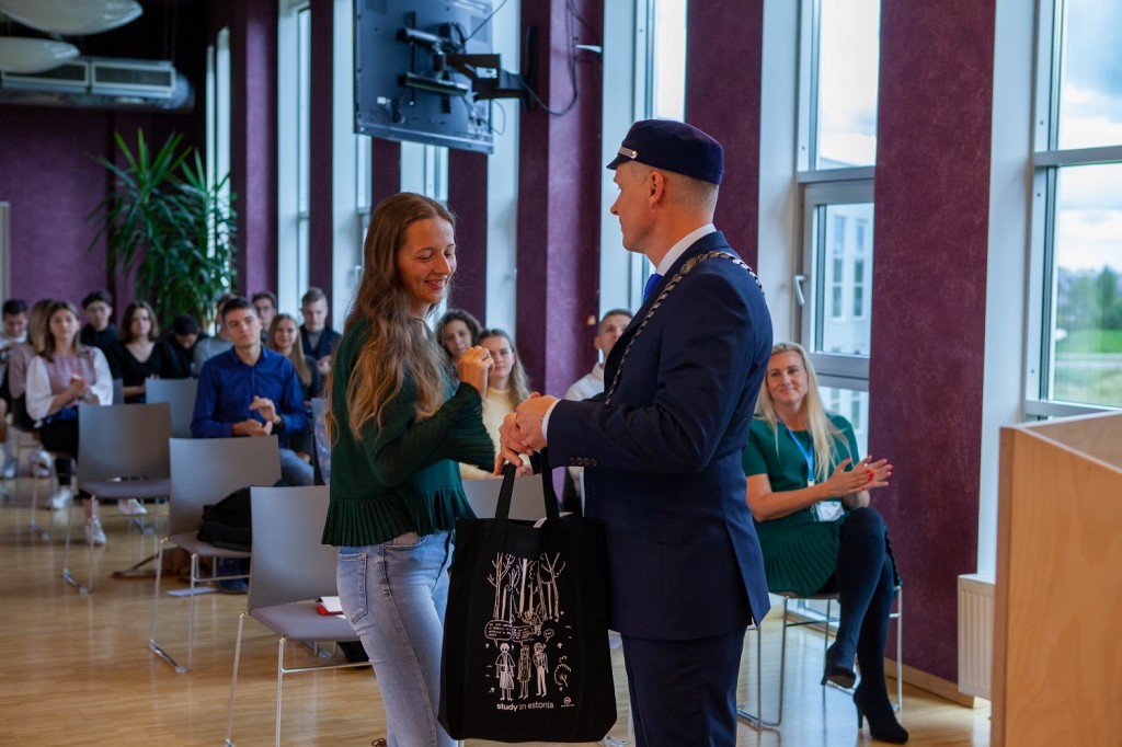 Lennuakadeemia_Welcome_Bag_2021_0.jpg