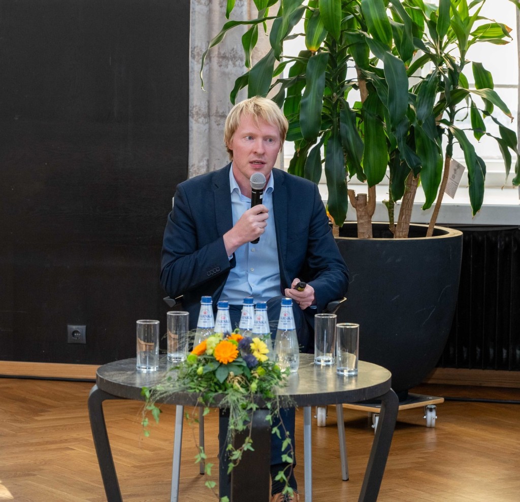 Foto_HaridusjaTeadusministeerium.jpg