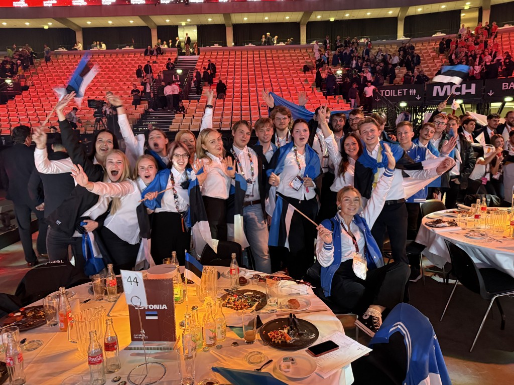 Eesti tiim lõputseremoonial